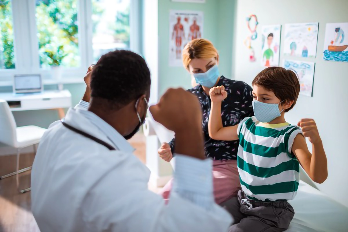 doctor-and-child